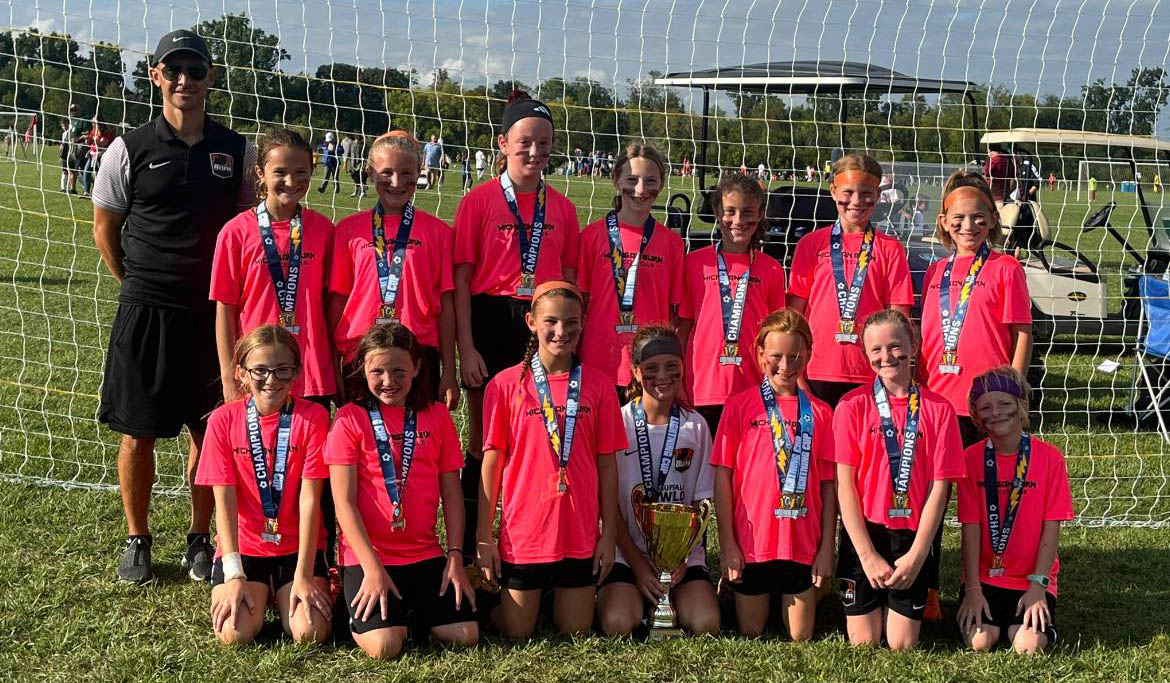 13 Girls White are Lightning Cup Champions!